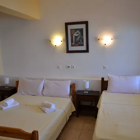 Plaka 3* Skála Kallirákhis