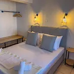 Plaka 3* Skala Kallirakhis