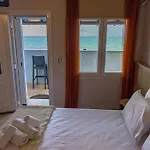 Ξενοδοχείο με διαμερίσματα Plaka