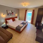Plaka Σκάλα Καλλιράχης