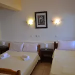 Plaka 3* Σκάλα Καλλιράχης