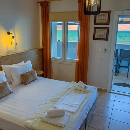 Apartahotel Plaka Skála Kallirákhis
