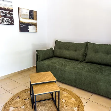 Ξενοδοχείο με διαμερίσματα Plaka Σκάλα Καλλιράχης
